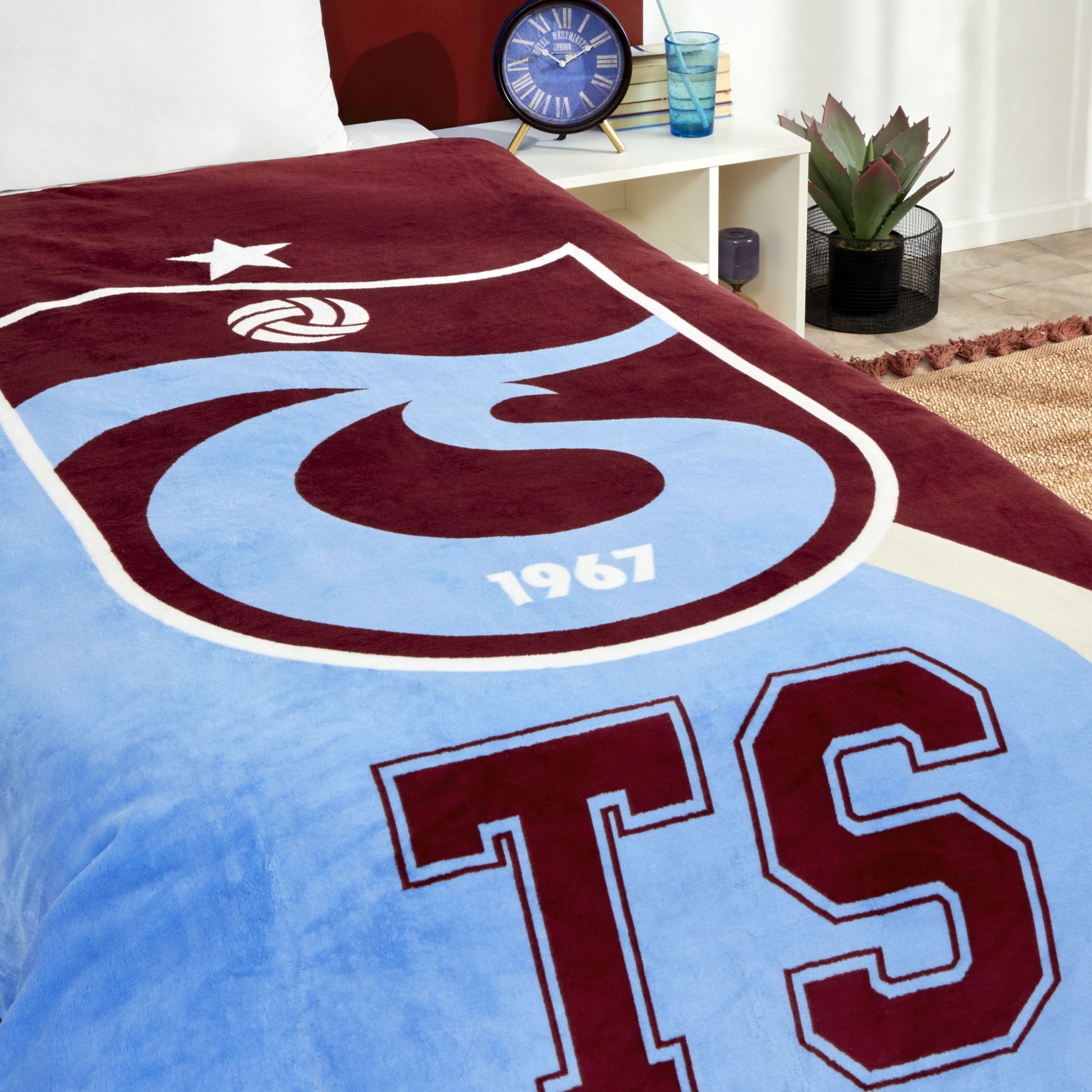 resm Lisanslı Trabzonspor Logo Tek Kişilik Battaniye