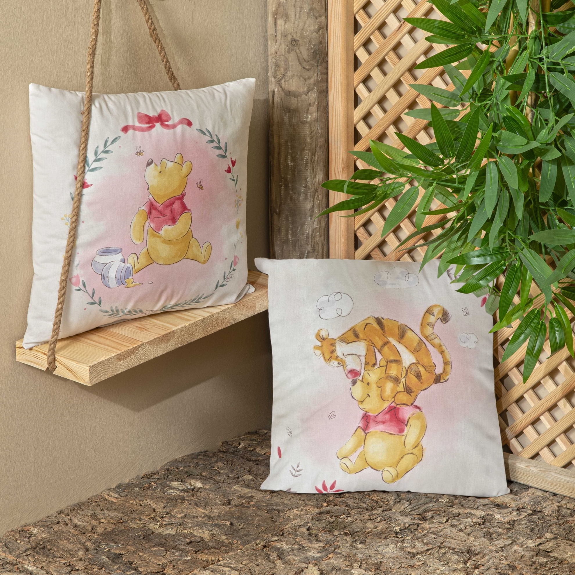 resm Disney Winnie The Pooh Baby Pamuk Lisanslı Kırlent