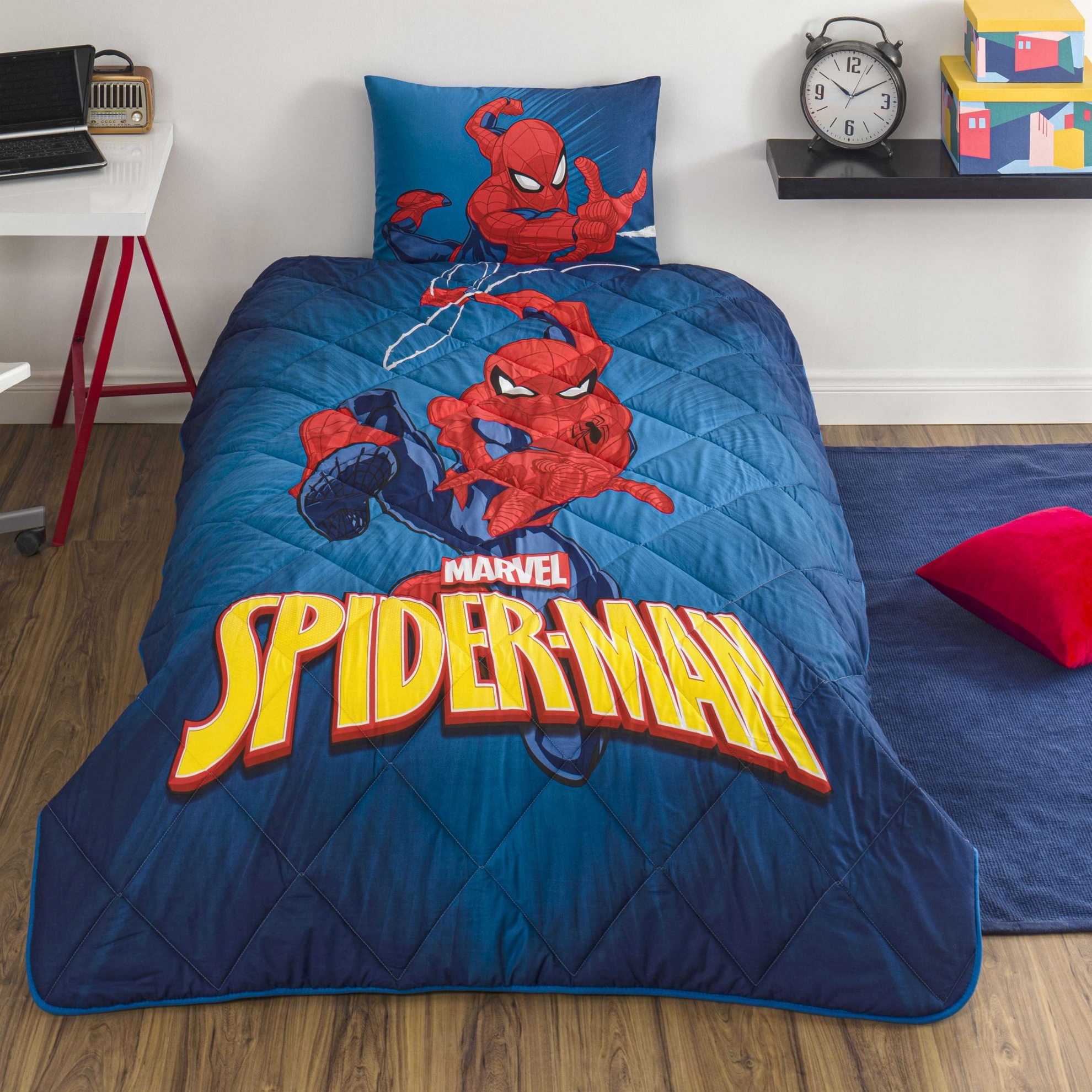 resm Taç Lisanslı Spiderman Classical Tek Kişilik Pamuk Yorgan Seti