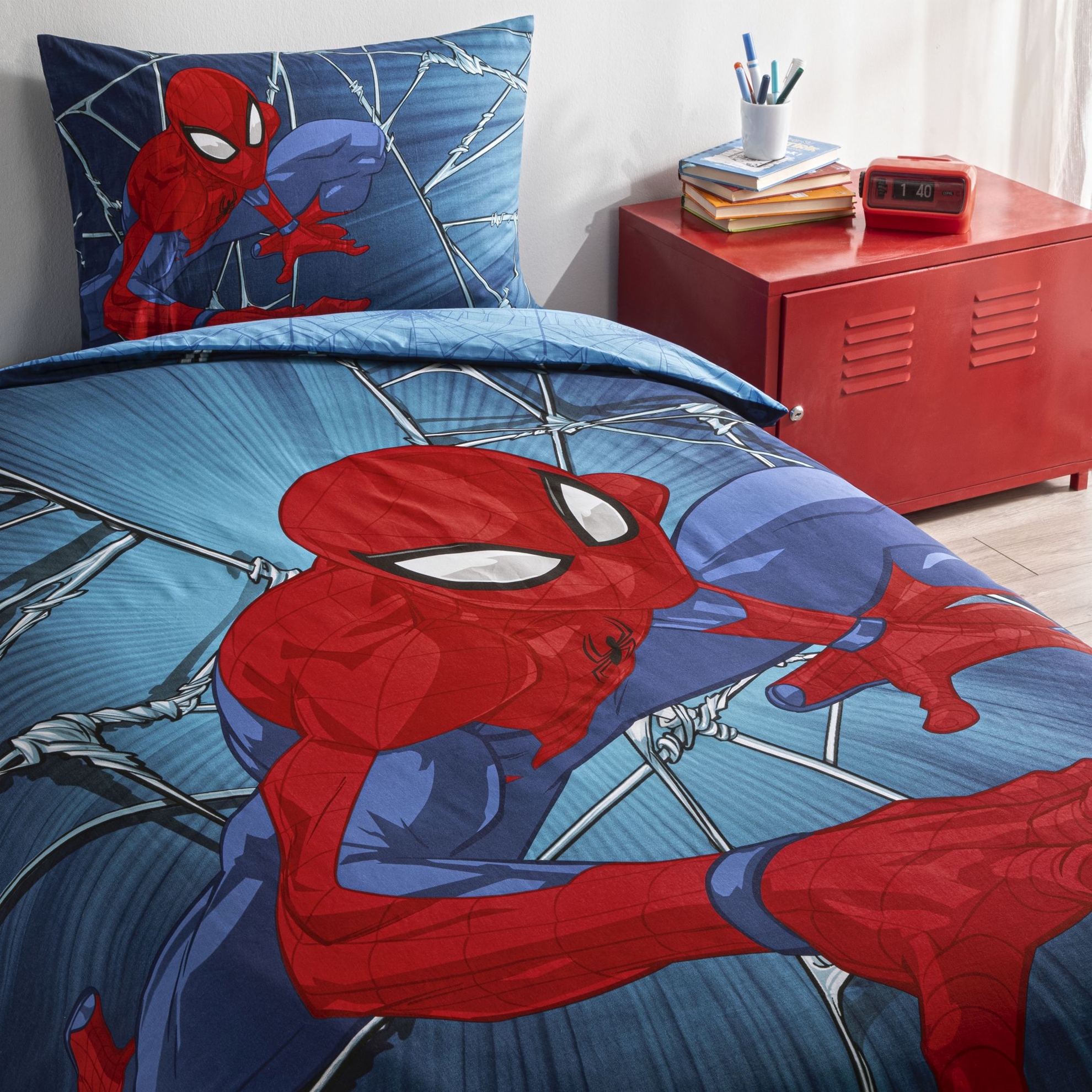 resm Taç Lisanslı Spiderman Rise Tek Kişilik Pamuk Nevresim Takımı