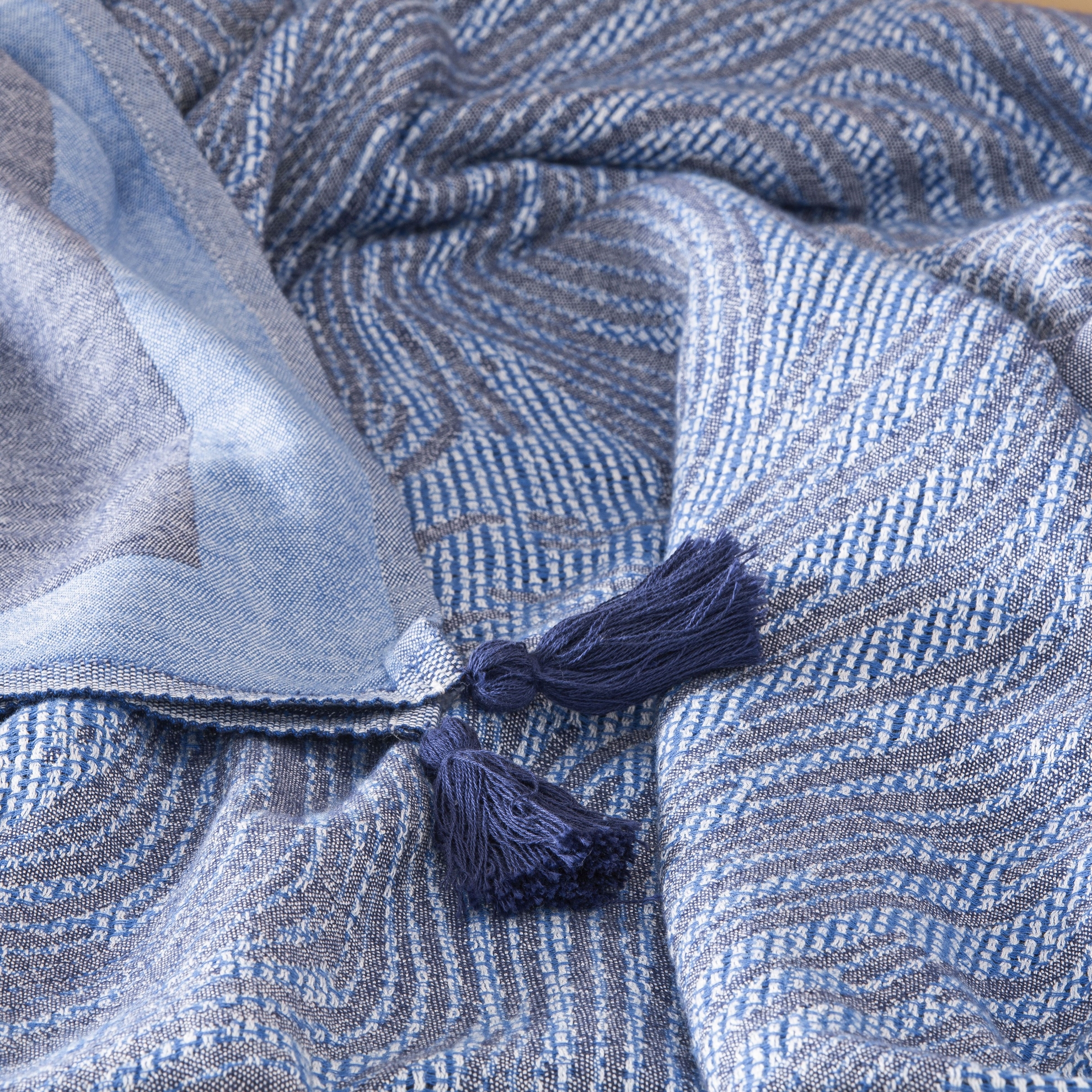 resm Taç Butik Bodrum Throw Mavi