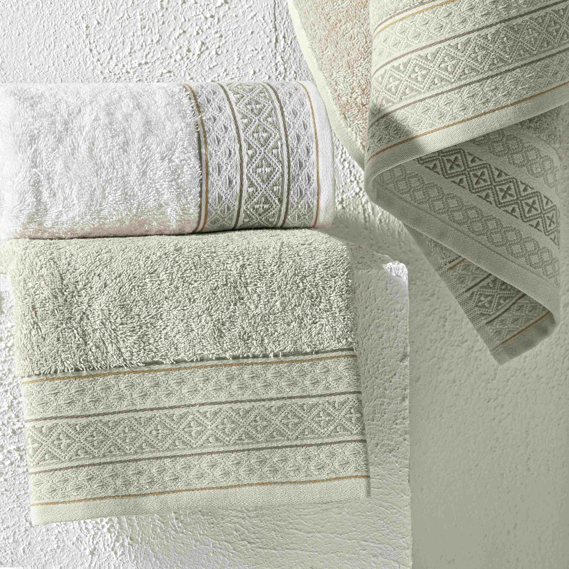 resm Taç Ethna Pure Cotton Pamuk Hamam Seti Ekru Taş