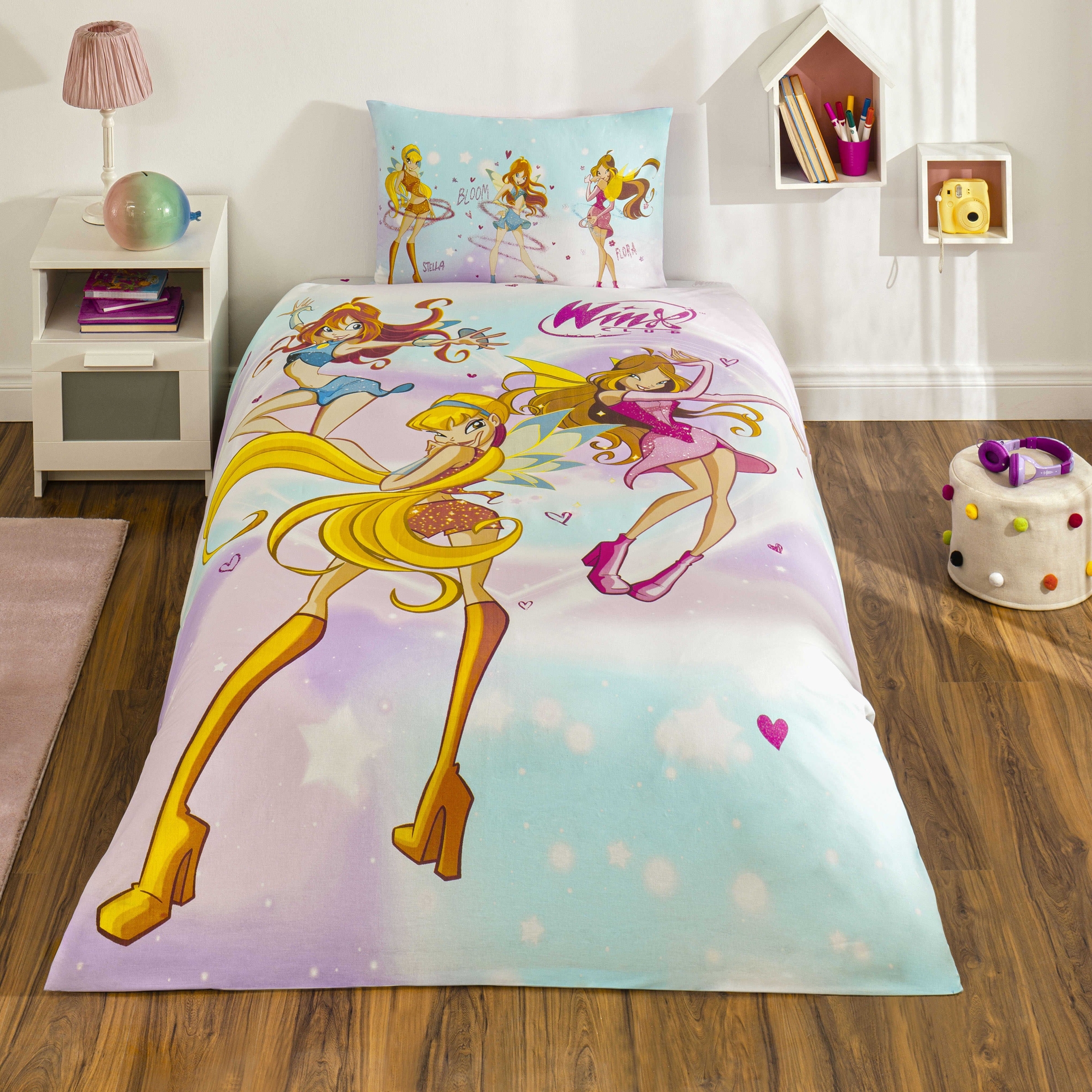 resm Taç Lisanslı Winx Magic Tek Kişilik Pamuk Nevresim Takımı