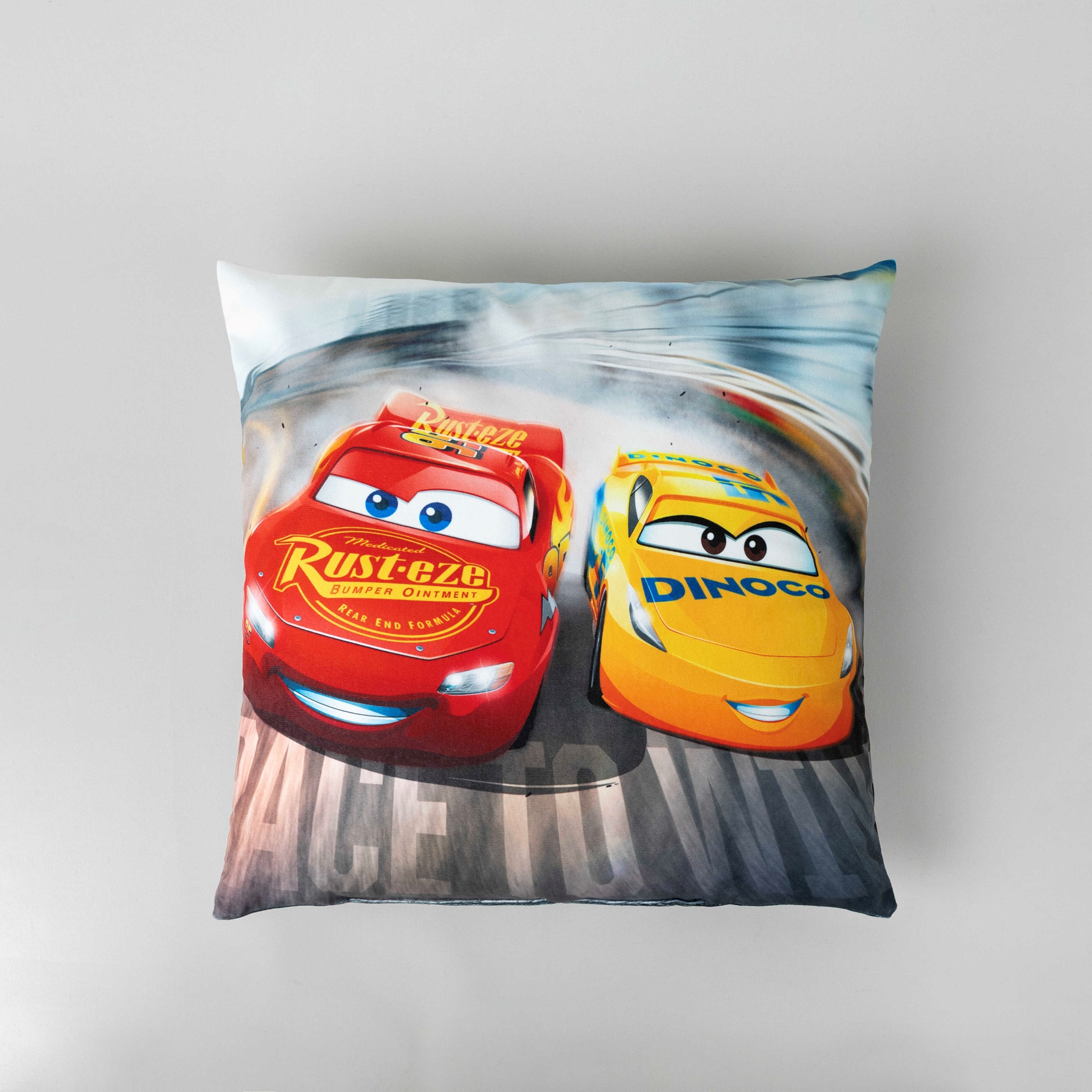 resm Lisanslı Disney Cars Team 40x40 cm Kılent