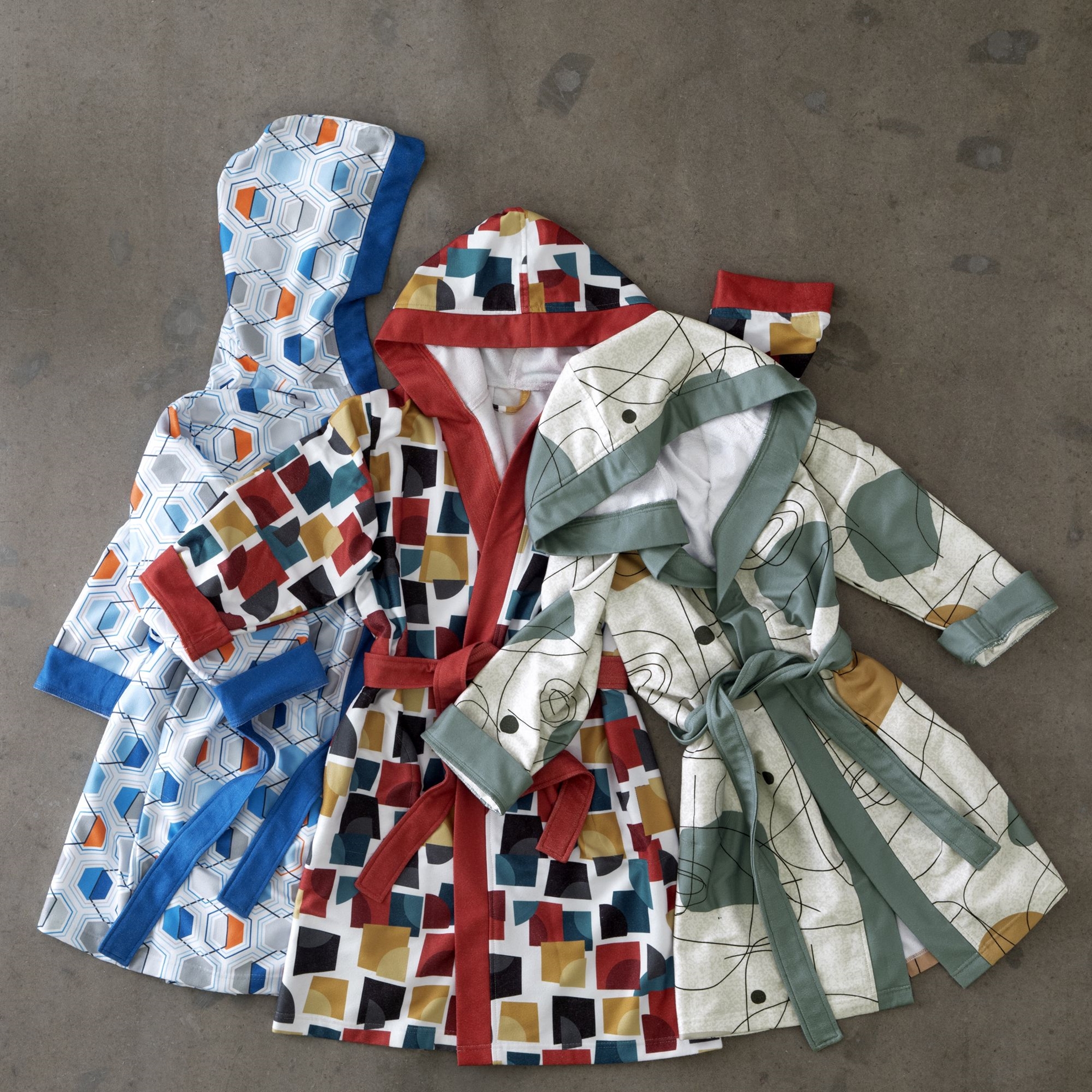 resm Taç Leon L/XL Genç Bornoz Çok Renkli