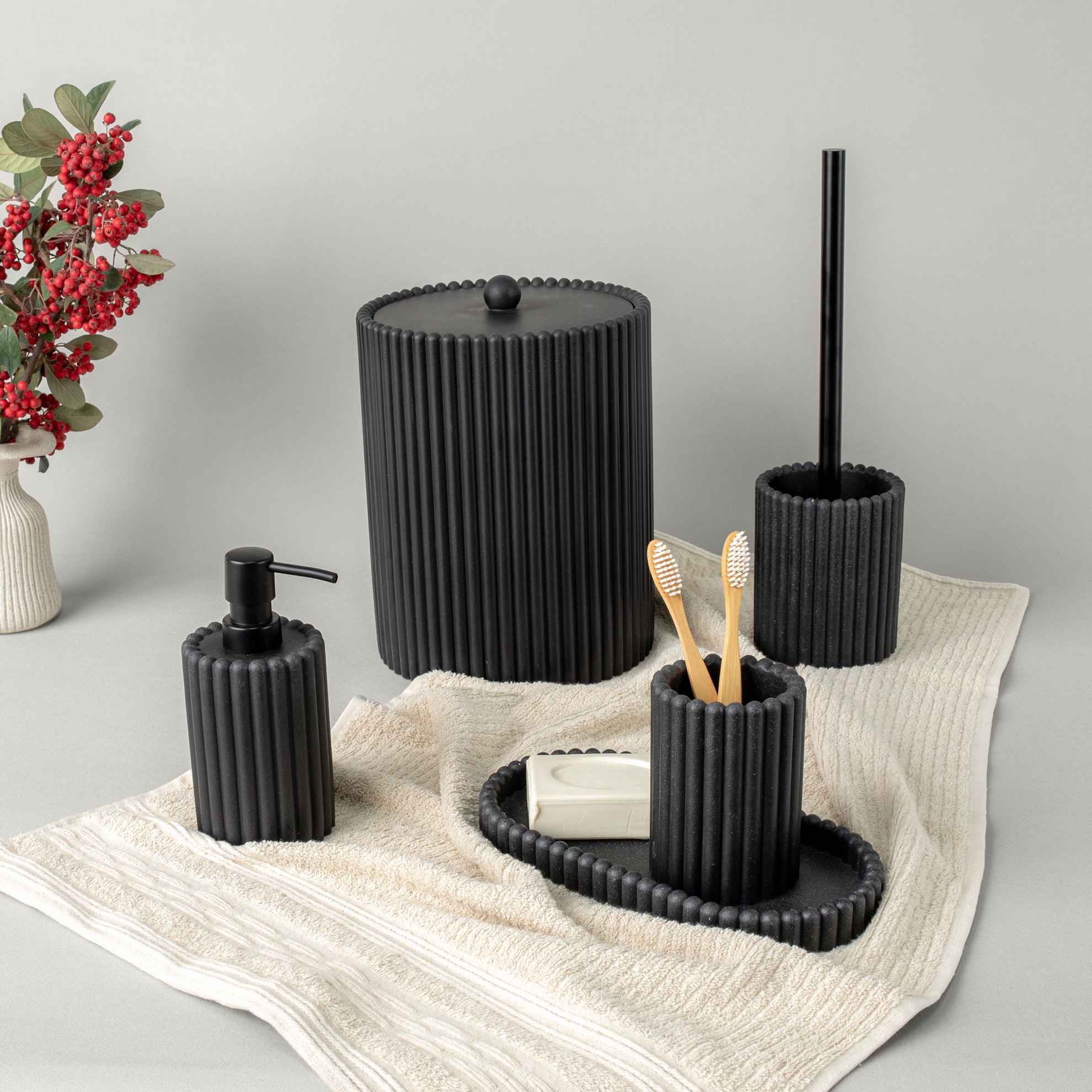 resm Linens Lundo 10,4x10,4x12,3 cm Tuvalet Fırçası Siyah