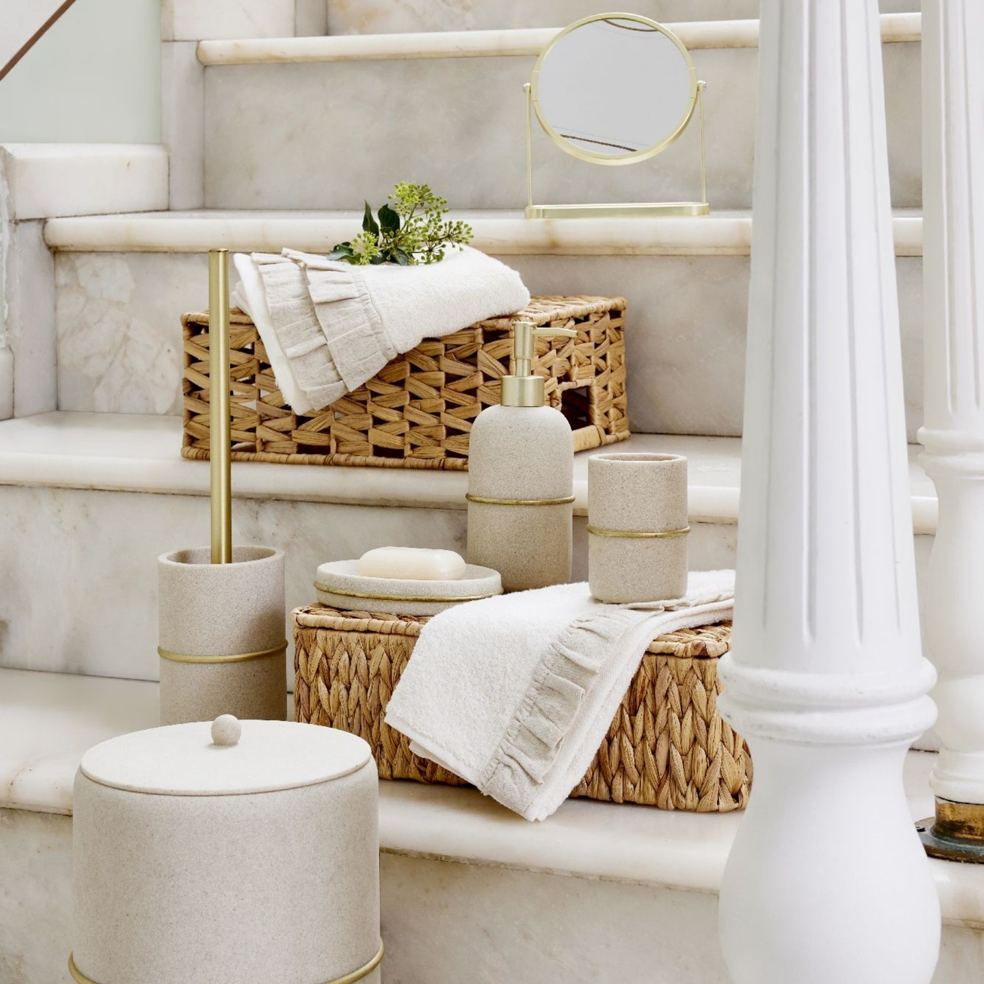 resm Linens Fancy Metal Ayna Gold
