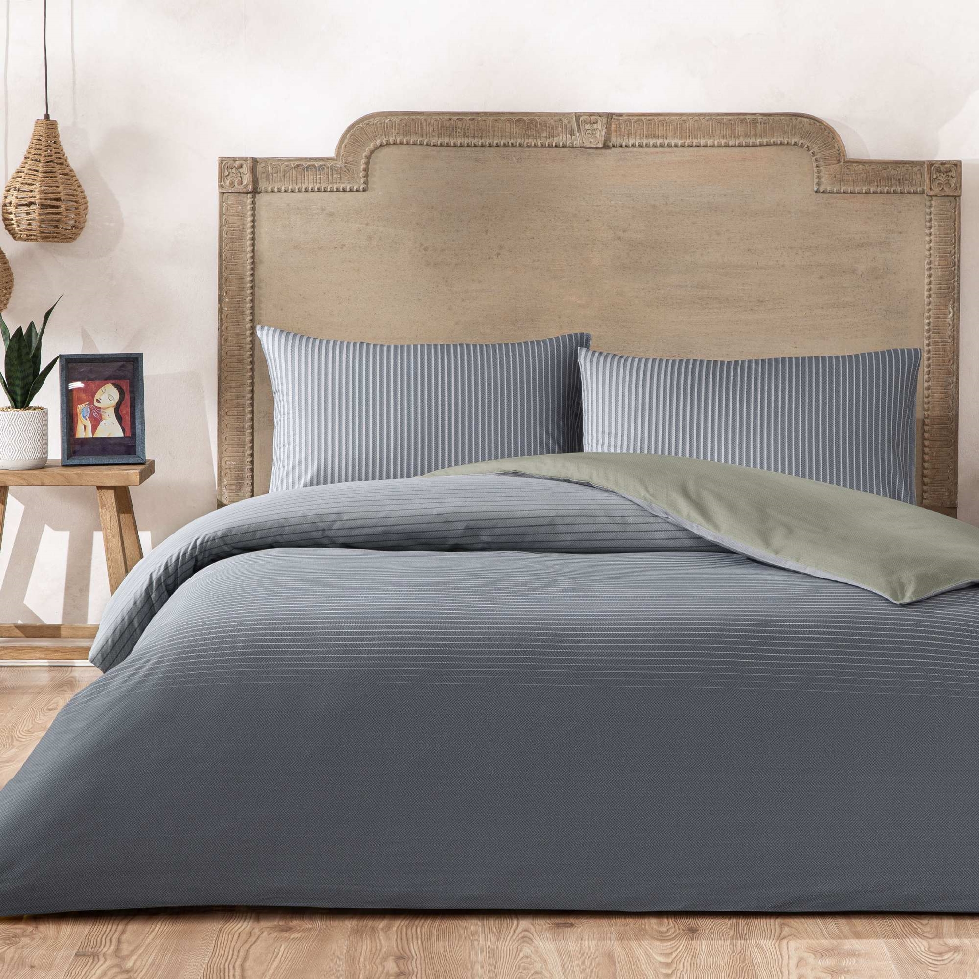 resm Taç Marwen Ranforce Çift Kişilik Nevresim Takımı Lacivert