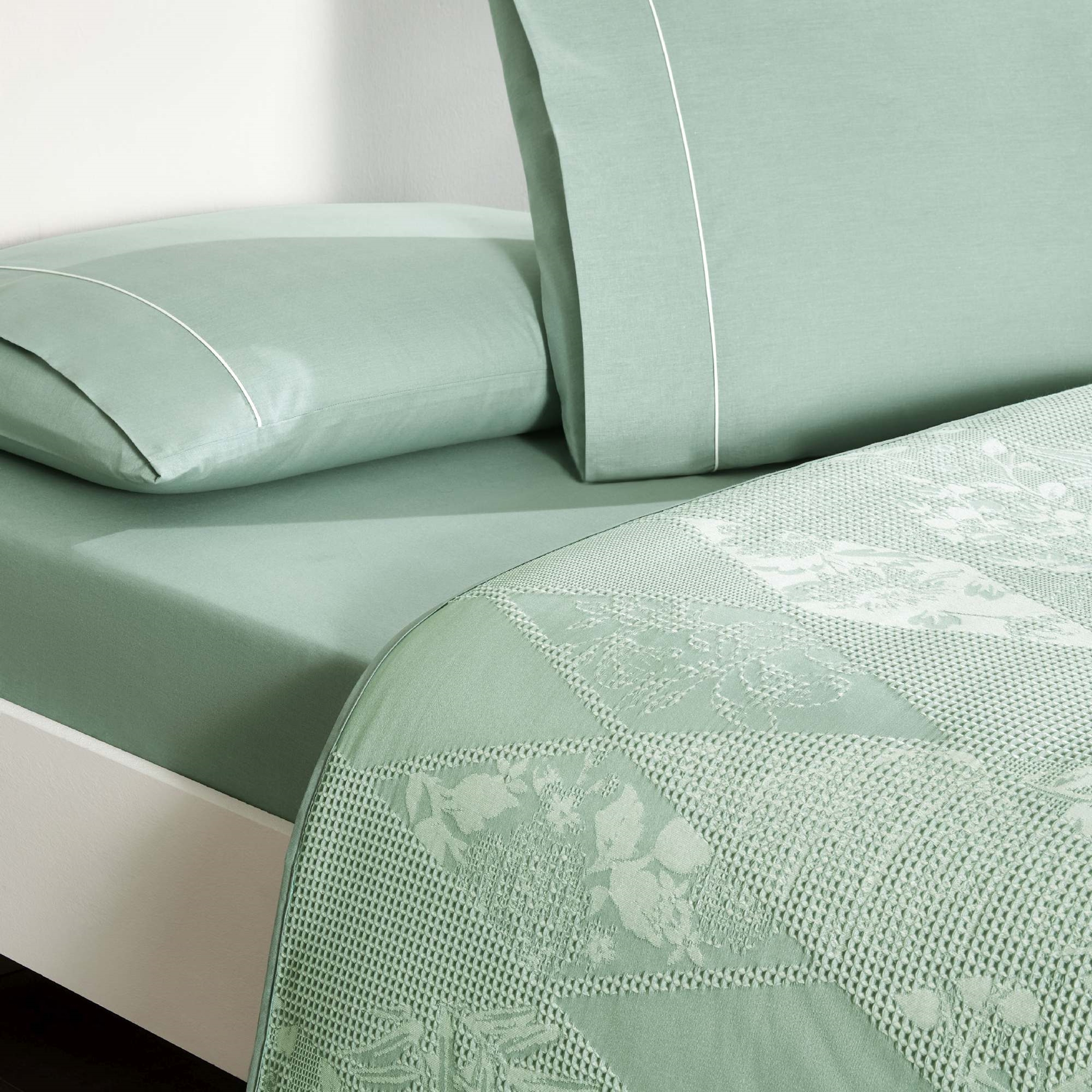 resm Taç Jakar Flava Çift Kişilik Pike Takımı Yeşil