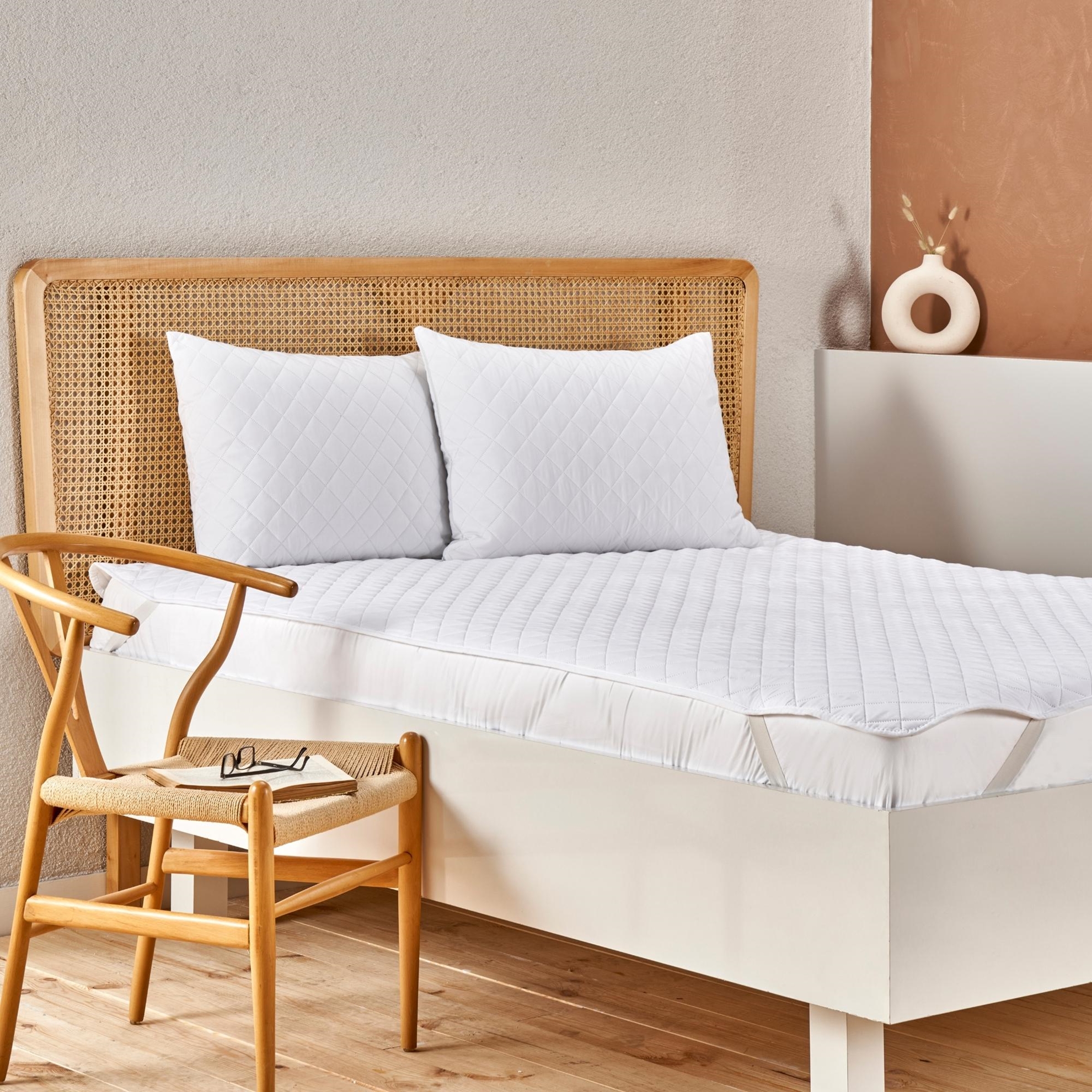 resm Taç Eco Care Çift Kişilik Sıvı Geçirmez Yatak Alezi Beyaz