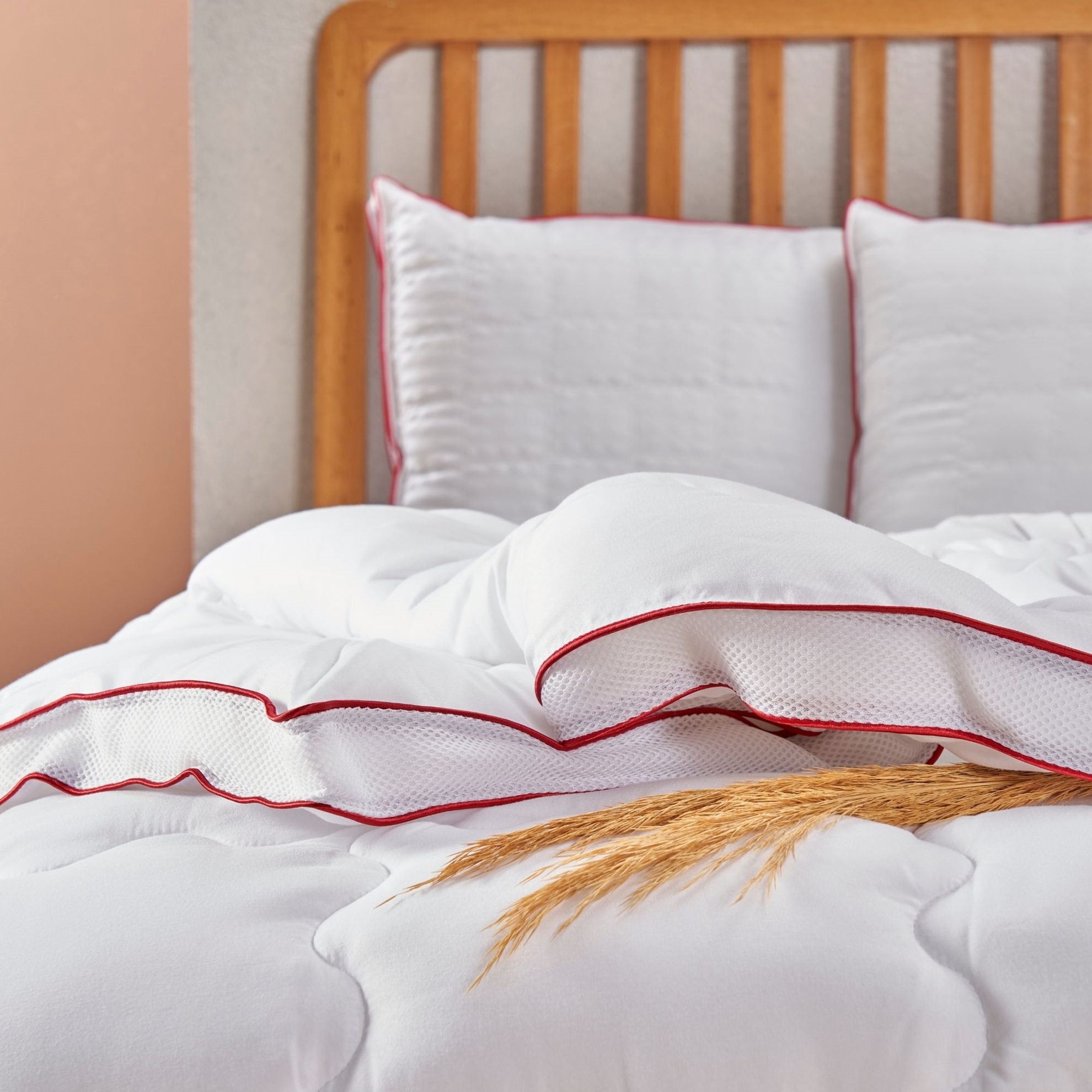 resm Taç Balance Mikrojel Çift Kişilik Yorgan Beyaz