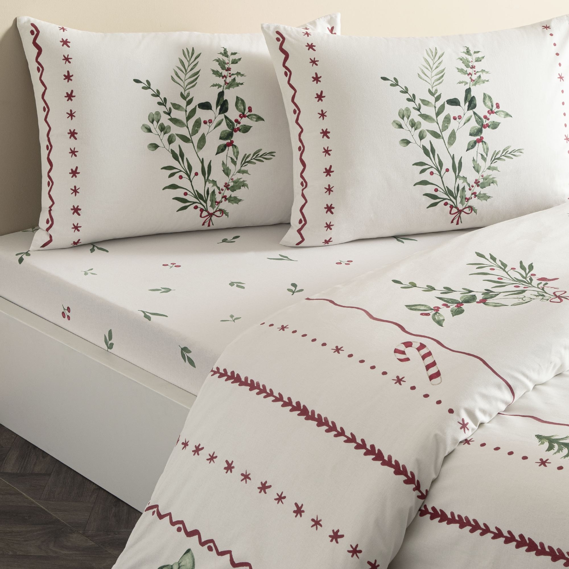 resm Taç Mistovia Glow Ranforce Çift Kişilik Nevresim Takımı Beyaz