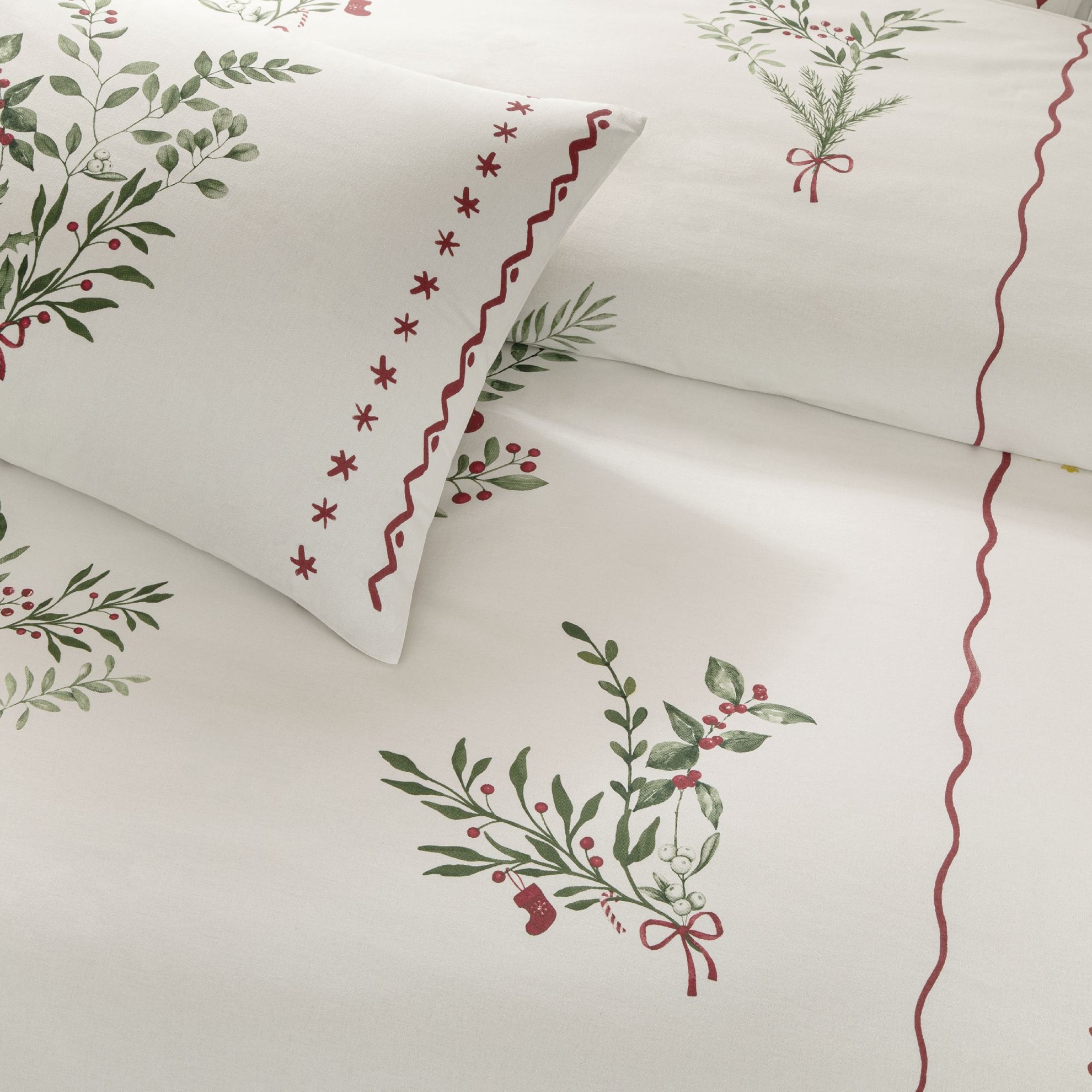 resm Taç Mistovia Glow Ranforce Çift Kişilik Nevresim Takımı Beyaz