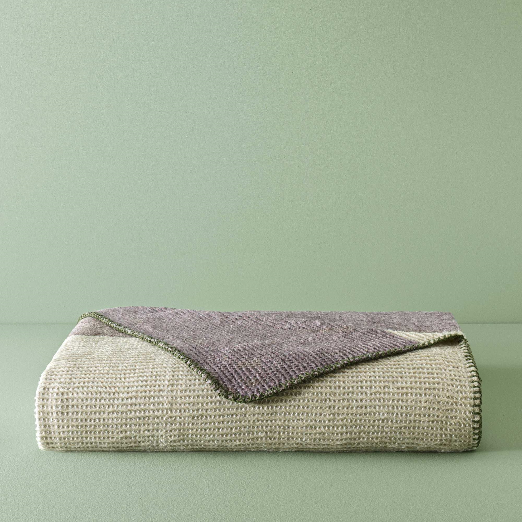 resm Taç ButikPatagonya Pamuklu Çift Kişilik Battaniye Kahverengi