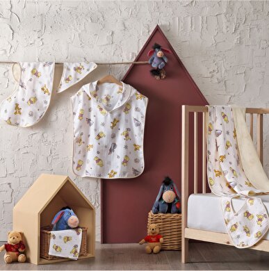 resm Lisanslı Disney Winnie Pamuk 30x25 cm 3' lü Müslin Önlük