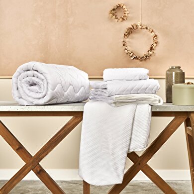 resm Taç Soft Tek Kişilik Yatak Alezi Beyaz