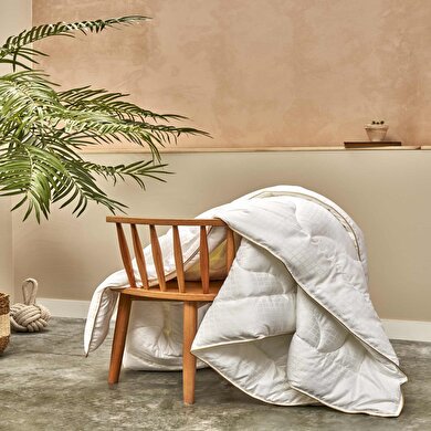 resm Taç Elegance Mikrojel Tek Kişilik Yorgan Beyaz