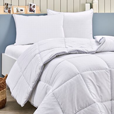 resm Taç Relax Elyaf King Size Yorgan Beyaz