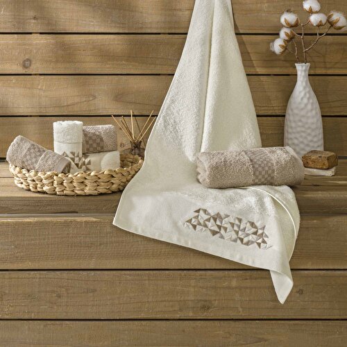 Resim Taç Lume 6'lı Pamuk Havlu Seti Krem Camel