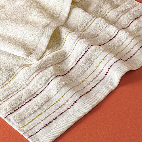 Resim Taç Butik Brüj Pamuk Yüz Havlusu Ekru 50x85